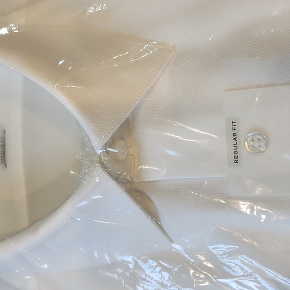 Van Heusen Button Up White Dress Shirt - Picture 4 of 8